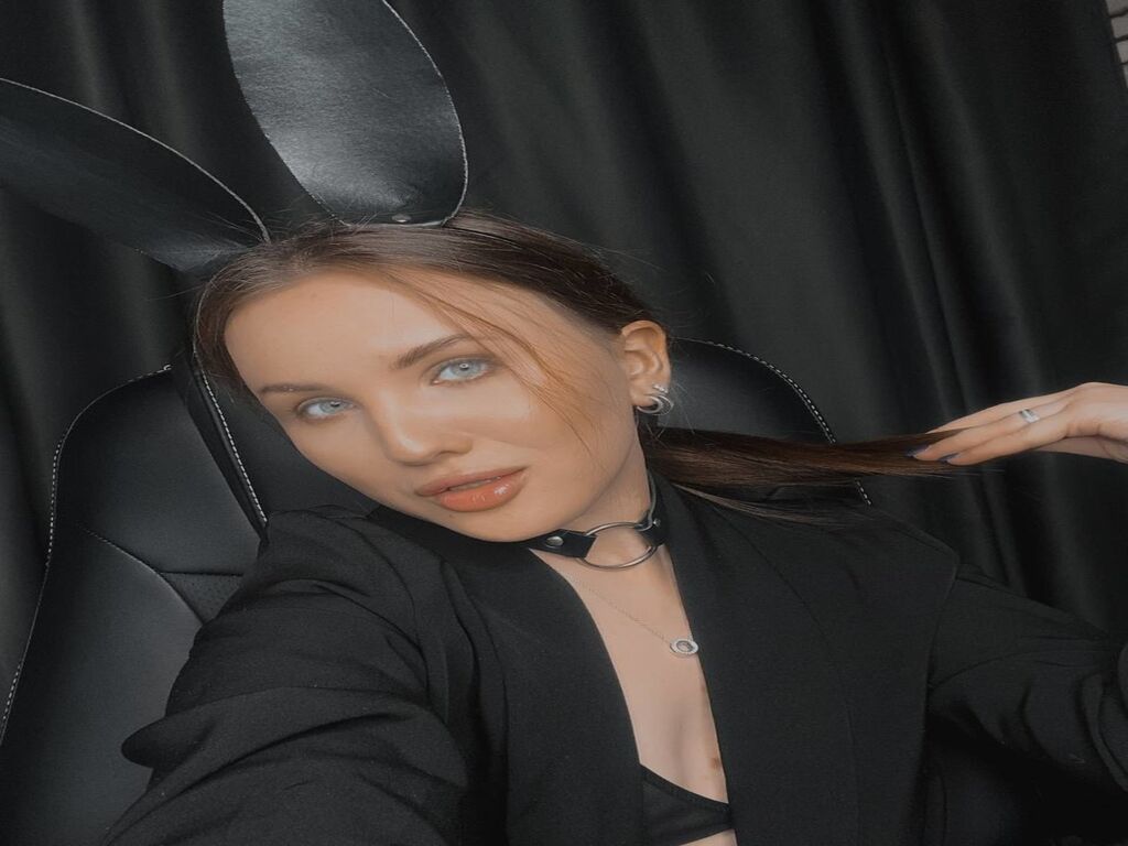 LesuaFlin